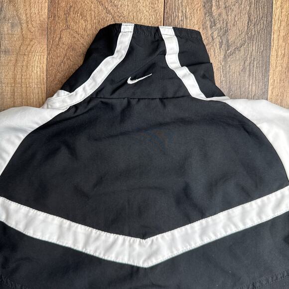 Vintage Nike Soccer Jacket Women's Small Black Athletic Training Fitness 6542 - Picture 9 of 14